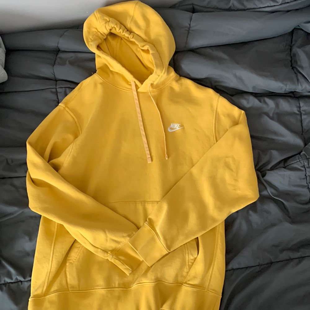 Yellow Nike hoodie mens size medium